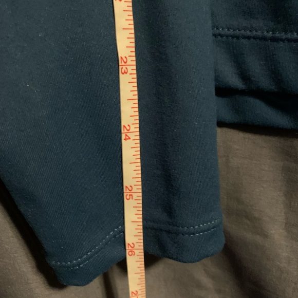 Merrel Select Wick Long Sleeve Blue Top EUC almost new with thumb holes - Picture 10 of 11